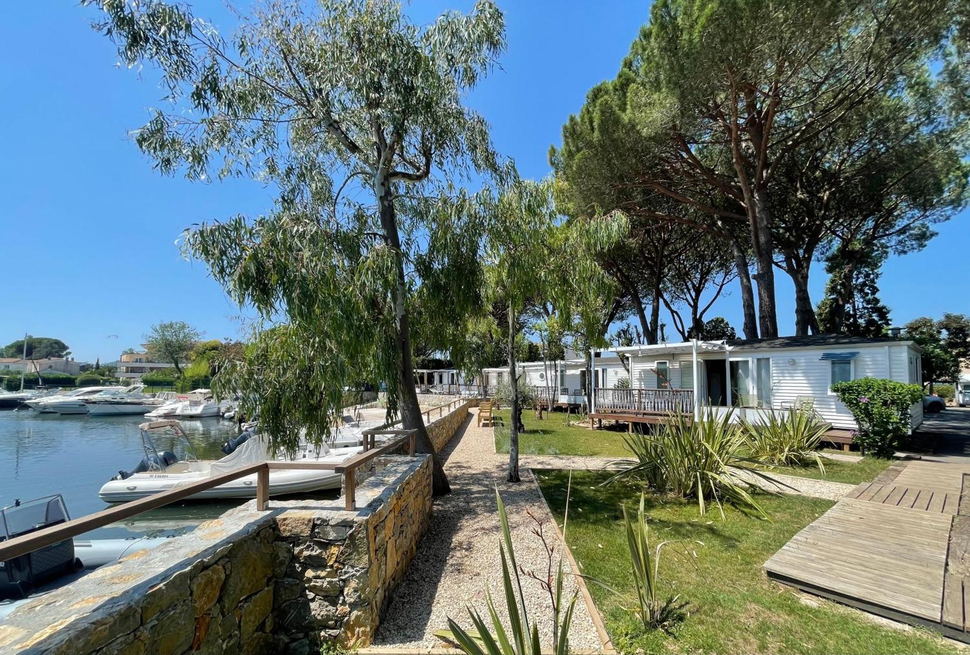 Camping Les Cigales Hotel Mandelieu Exterior foto